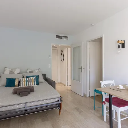 Cosy Studio - Centre Cannes - Terrasse - Clim - Wifi Exterior photo