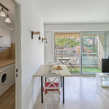 Cosy Studio - Centre Cannes - Terrasse - Clim - Wifi Exterior photo