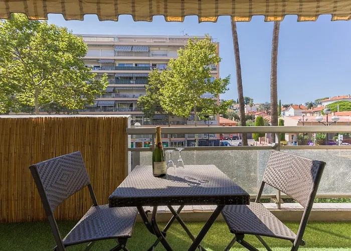 Cosy Studio - Centre Cannes - Terrasse - Clim - Wifi