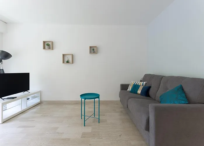 Cosy Studio - Centre Cannes - Terrasse - Clim - Wifi